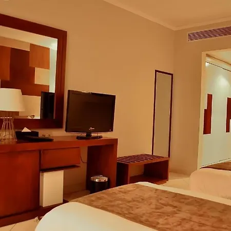 Swiss Heaven Sharming Inn Hotel-Couples & Families Only-3